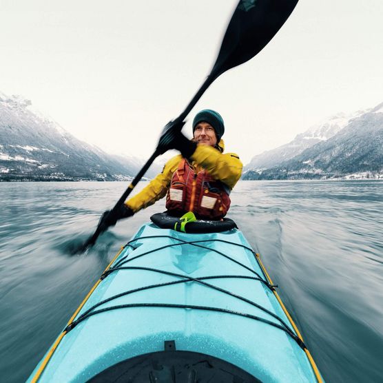 Winter Kajak auf dem Brienzersee